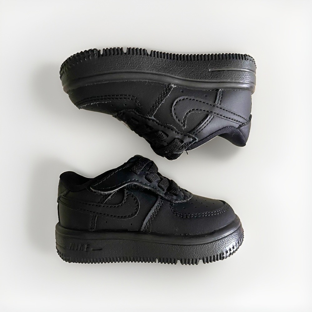 Nike Force 1 Low EasyOn (TD) Black Leather Hook & Loop Sneaker US 4C UK 3.5